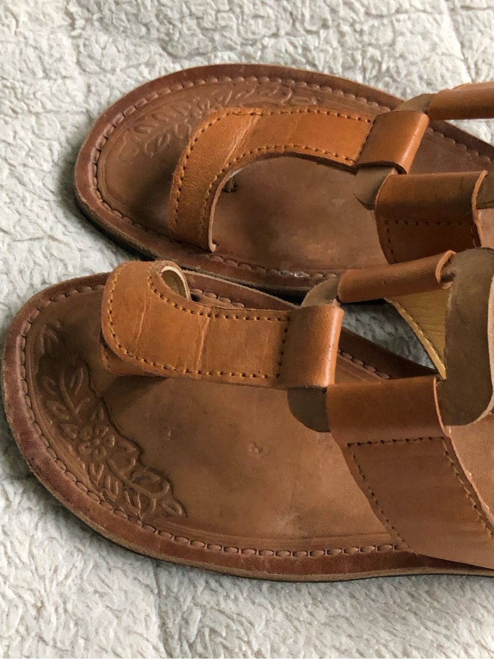 Boho Cuba Stamped Tan Leather Toe-Loop Slide Sandals Size 39 - Picture 6 of 11